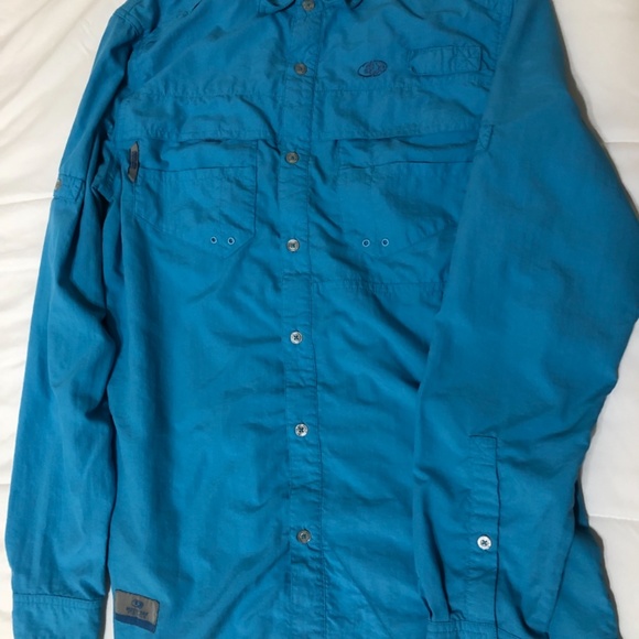 Mossy Oak fishing shirt, Small - Picture 3 of 8